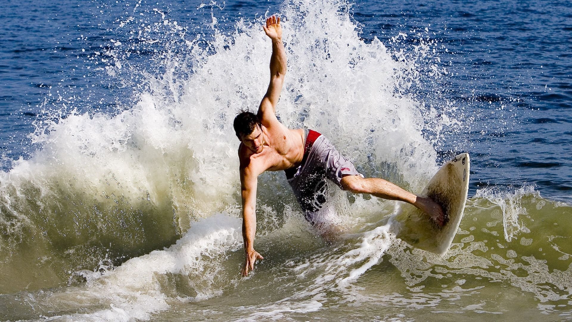 德甲速度逐浪:快速反击展现极致!,德甲冲刺速度最快球员